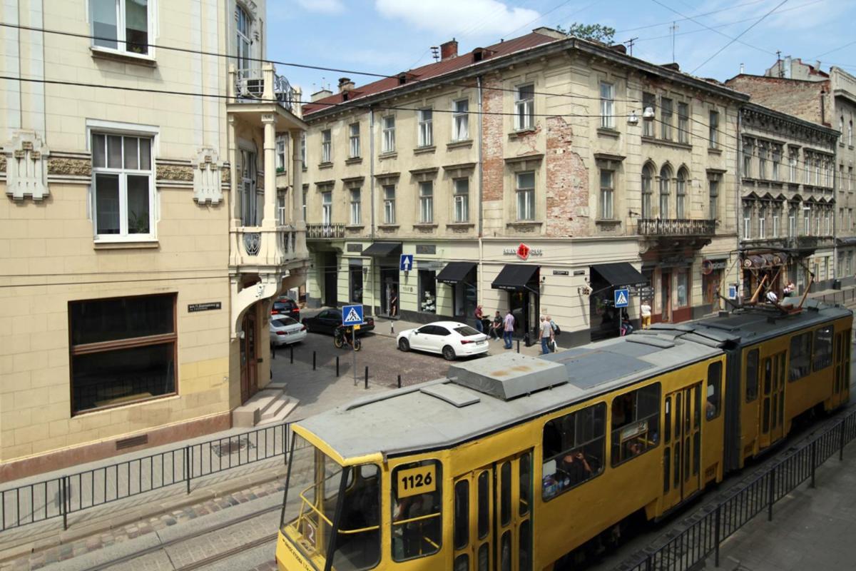 Buk Apartments On Doroshenka 25 Львов Экстерьер фото